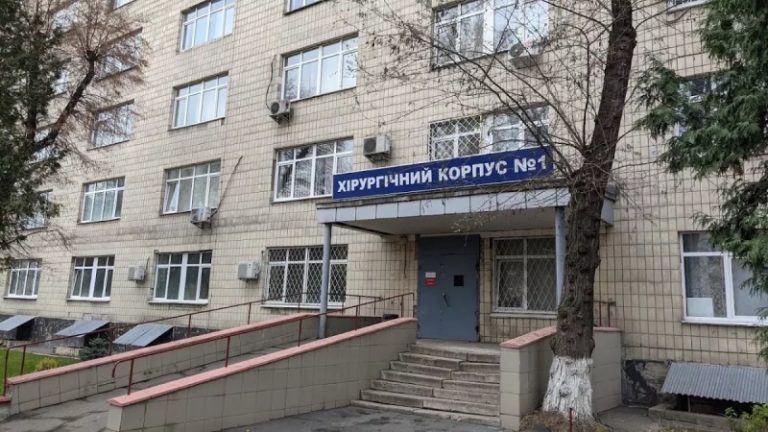 Як доїхати до вул. Багговутівська, 1: маршрути до Обласної лікарні